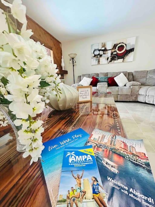Vila Vintage Family Scape + Heated Pool&Discount Tampa Exteriér fotografie